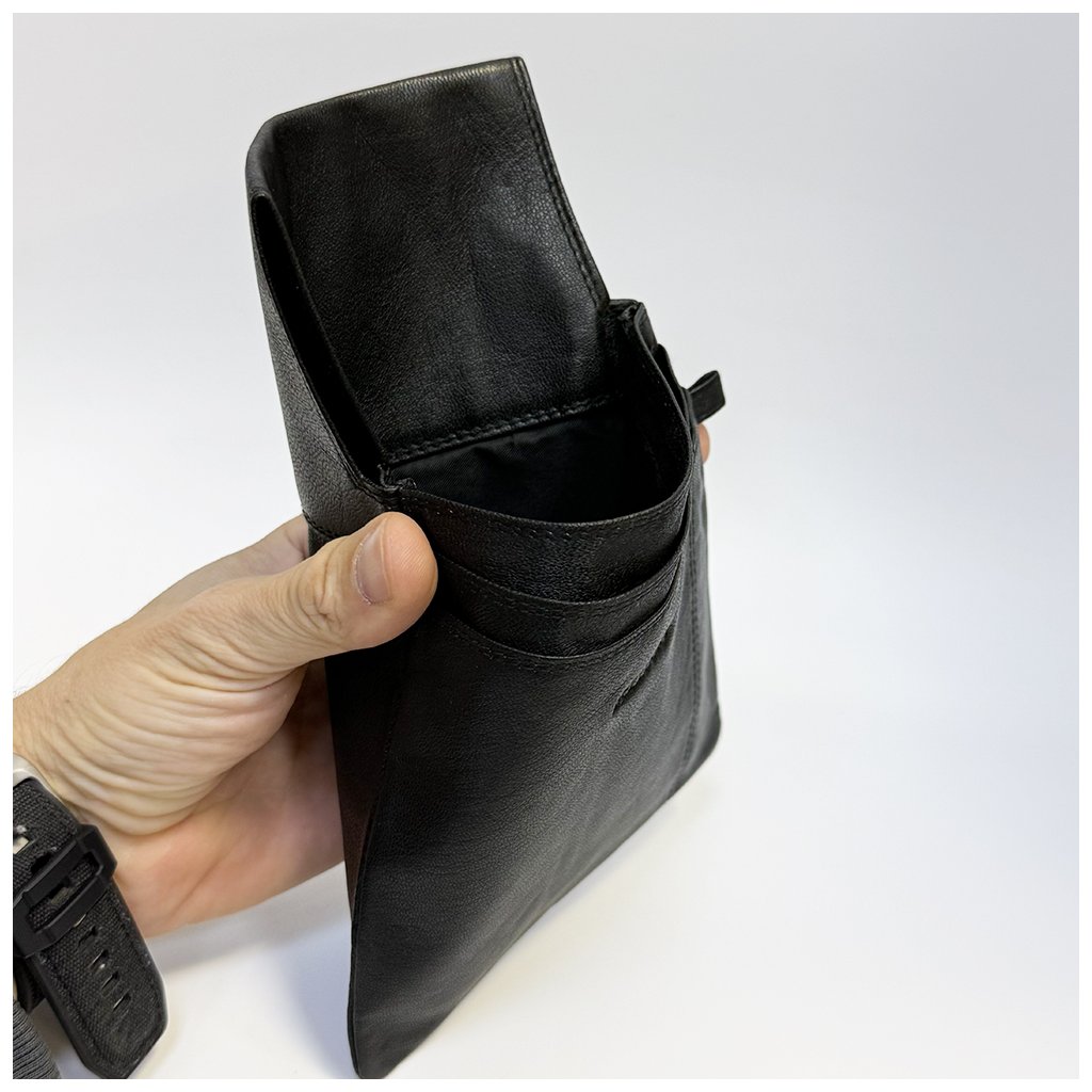 Kožené pouzdro na kasírku