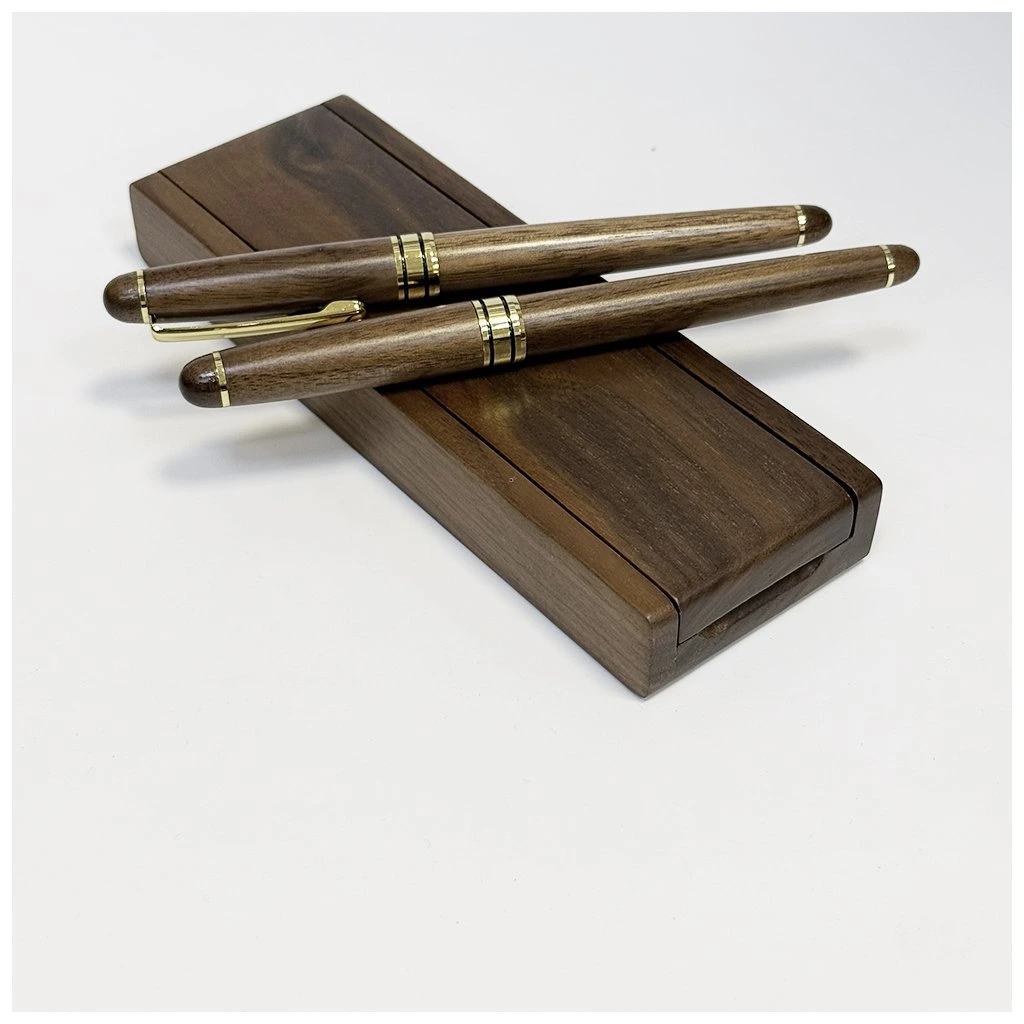 Luxusní dřevěné pero s vlastním motivem, monogramem