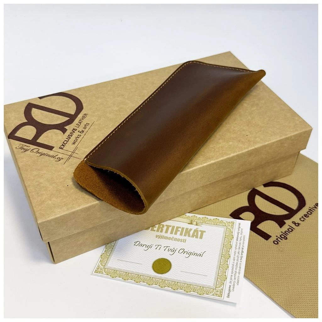 Luxusní kožené pouzdro na brýle s personalizací