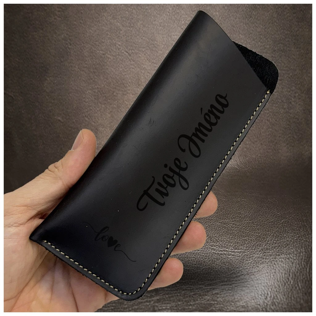 Černé kožené pouzdro na brýle s vlastním motivem