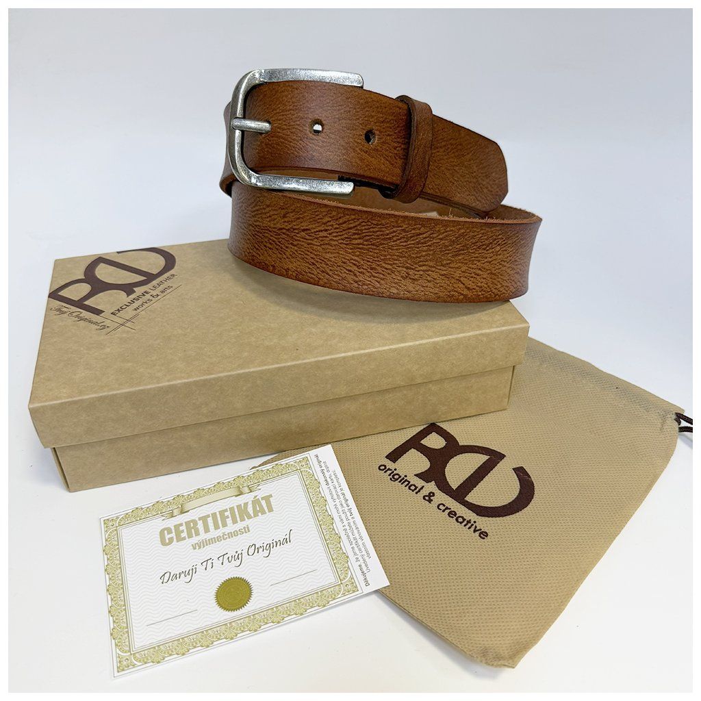 Luxusní pásek s monogramem