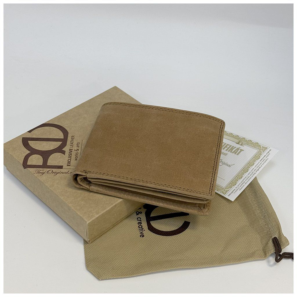 Personalizovaná  kožená  peněženka