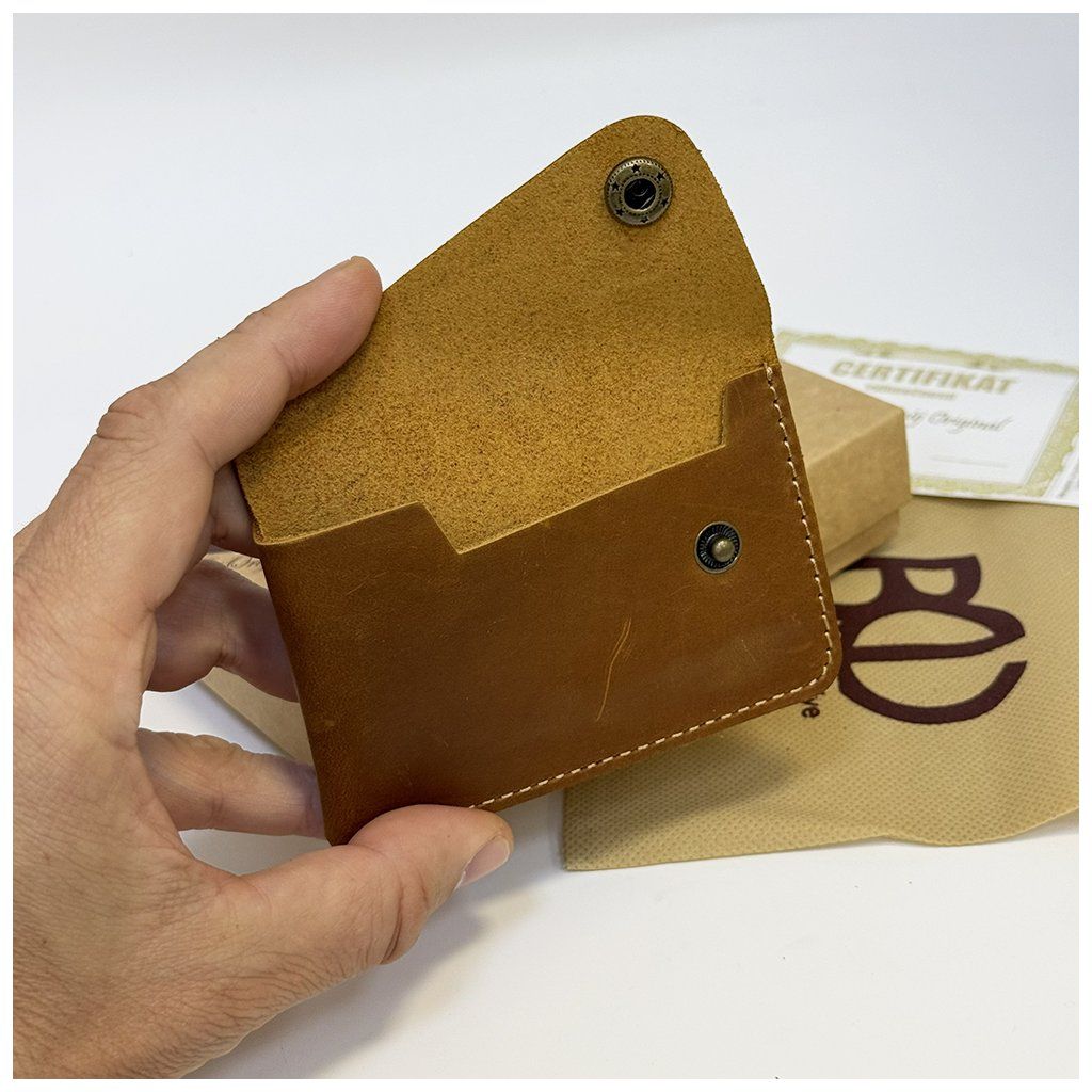 MAJESTIQ POCKET světle hnědá | Mini kožená peněženka s gravírováním