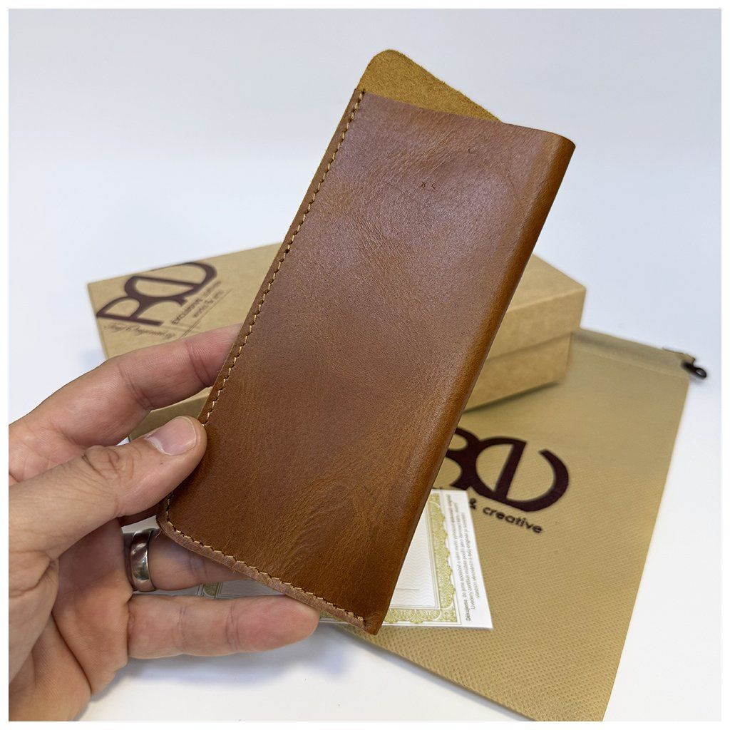 Luxusní kožené pouzdro na brýle s vlastní personalizací